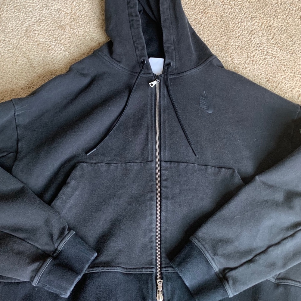 Nike Cropped Zip Up
